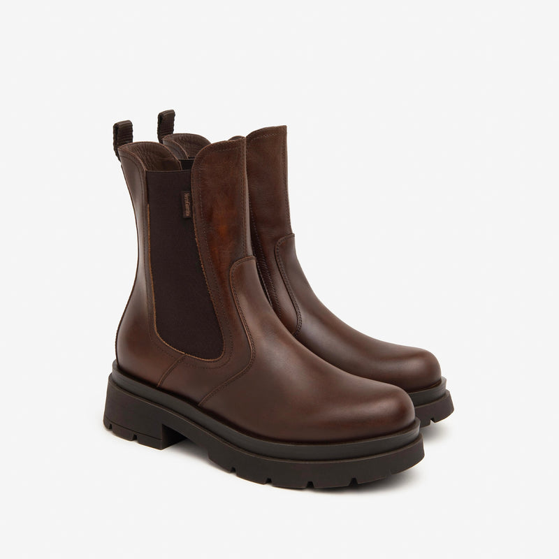 NeroGiardini Brown Chelsea Boot