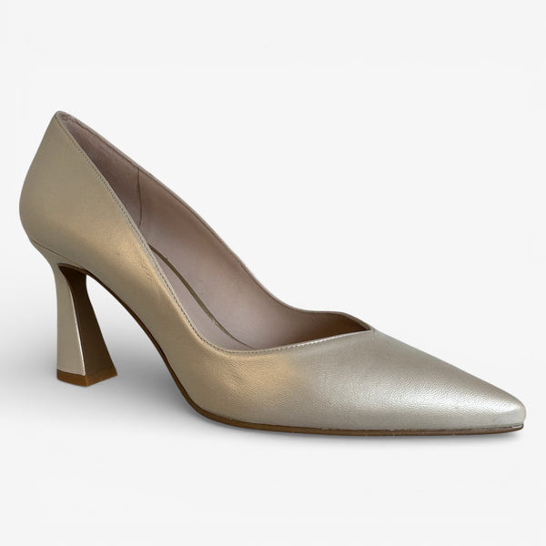 LODI Ralina Cream Shoe