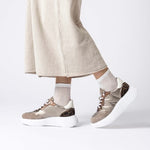 Wonders Roma Taupe Platform Trainer