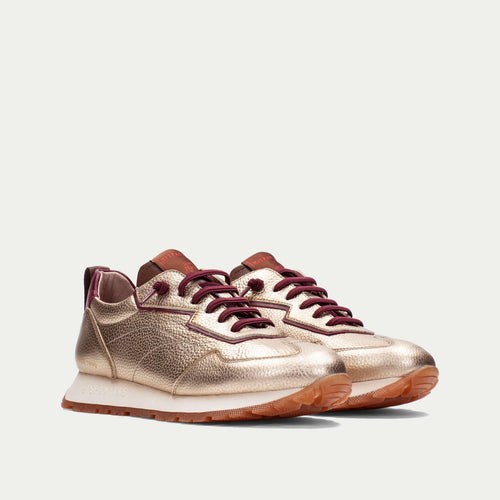 Hispanitas Kansas Gold & Burgundy Trainer