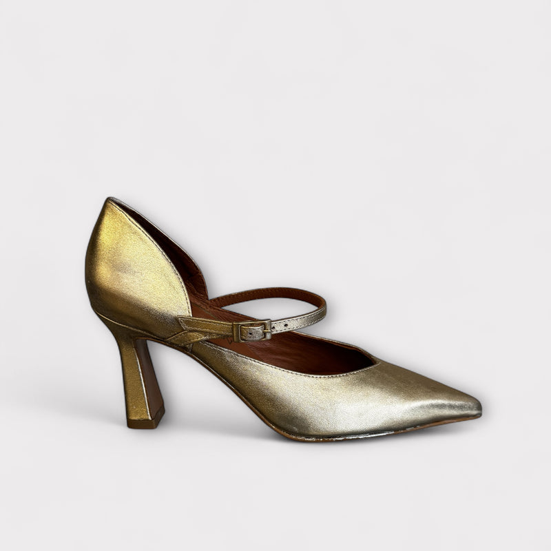 Marian Gold Court Shoe