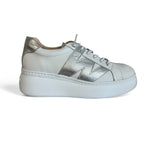 Wonders Zurich White & Silver Trainer