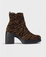 Wonders Lady 81 Zebra Ankle Boot