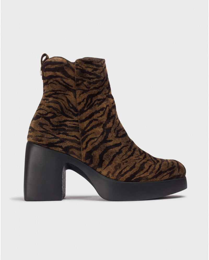 Wonders Lady 81 Zebra Ankle Boot