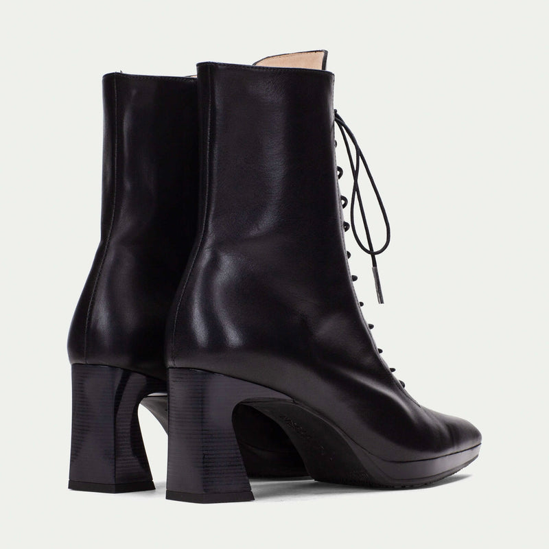 Hispanitas Atlanta Black Lace Up Boot