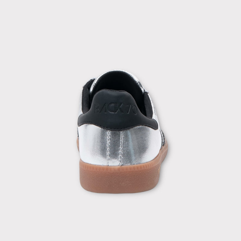 Back 70 Cloud Metallic Silver Trainer
