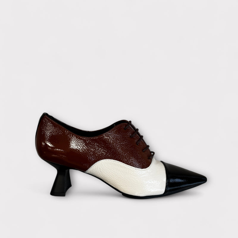 LODI Kal 5576 Black, Cream and Brown Shoe