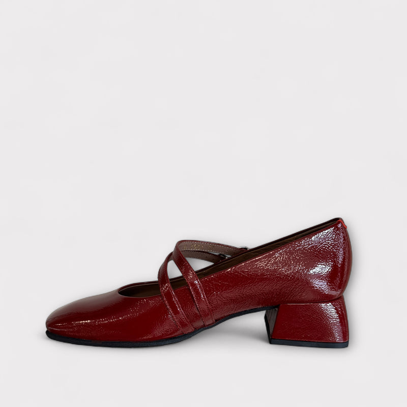 Wonders Fleur D-1901 Wine Patent Mary Jane Shoe