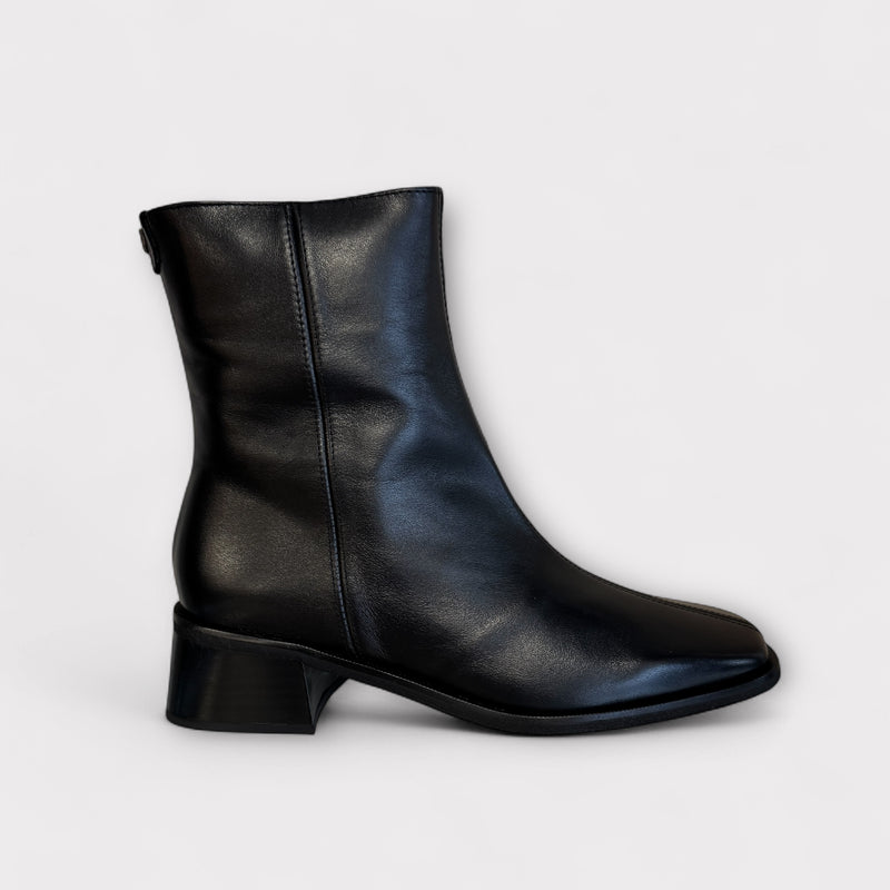 Wonders Ayla Black Leather Ankle Boot