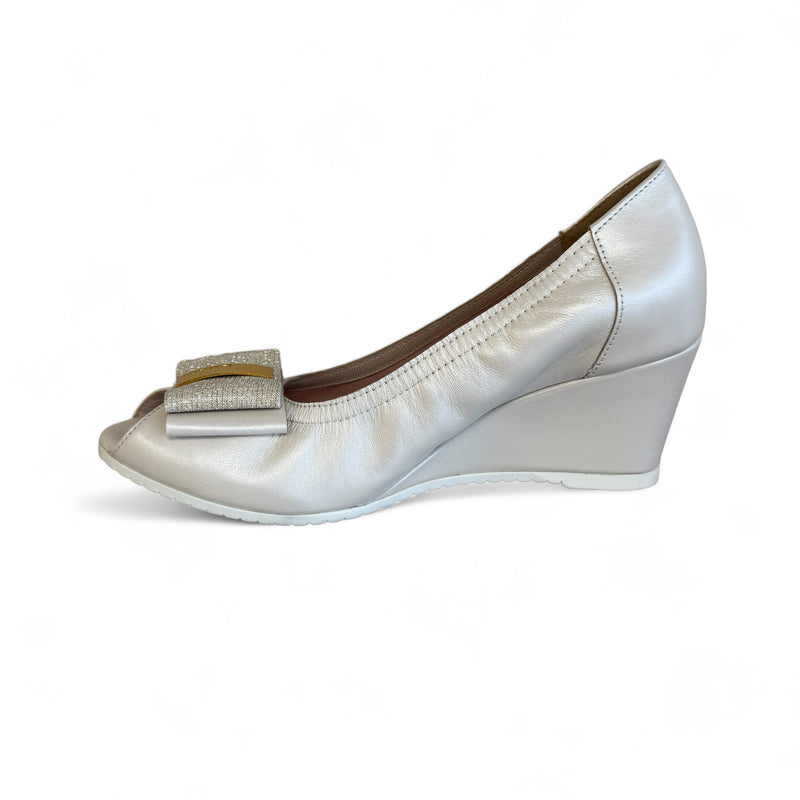 Le Babe Perla Leather Peeptoe Wedge