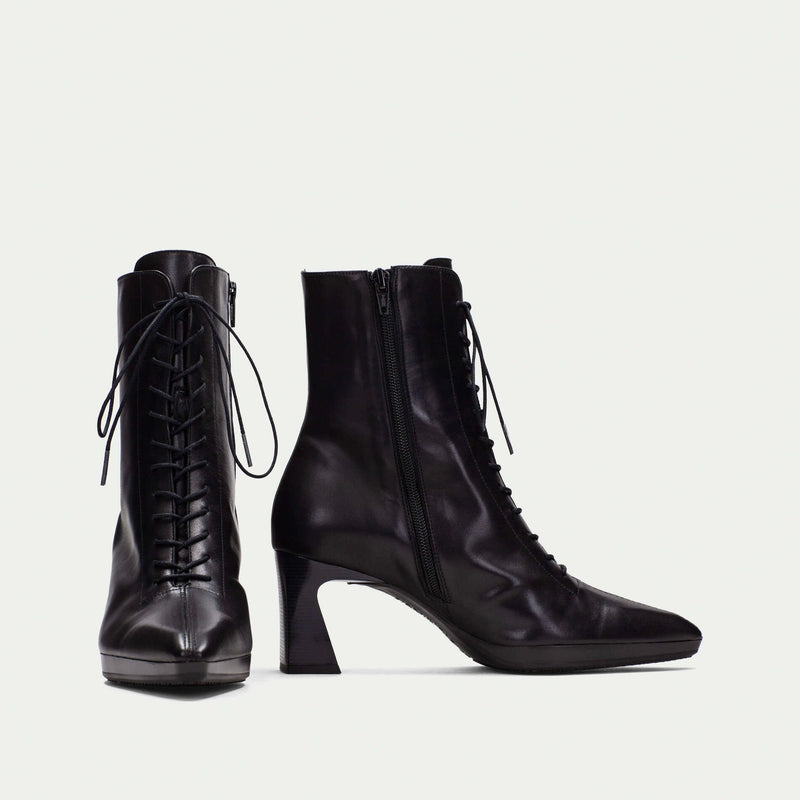 Hispanitas Atlanta Black Lace Up Boot