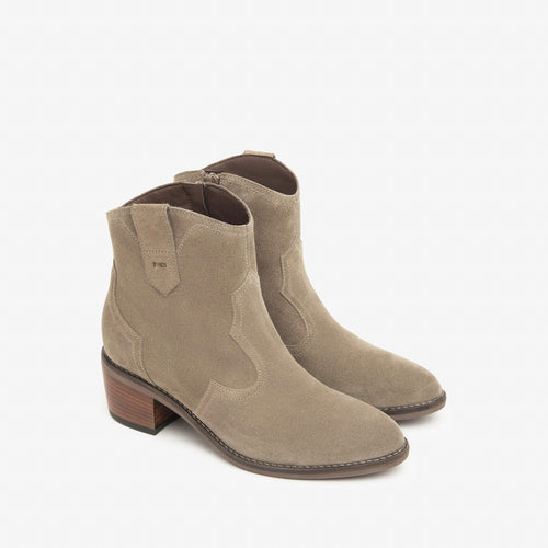 NeroGiardini Western Ankle Boot