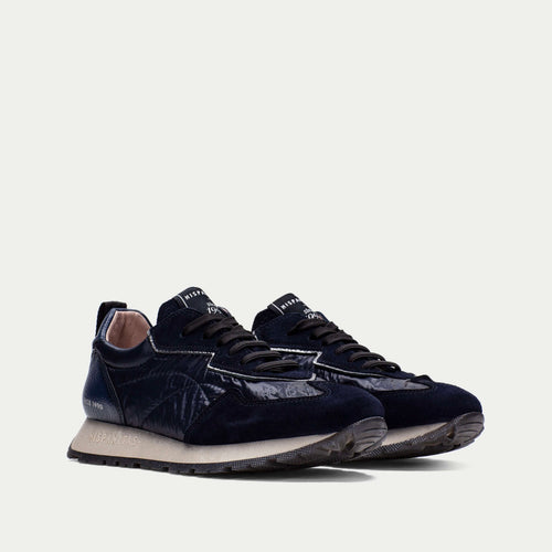 Hispanitas Kansas Navy Trainer