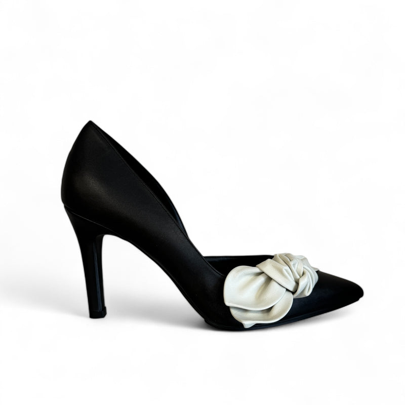 LODI Riler Black Court Shoe