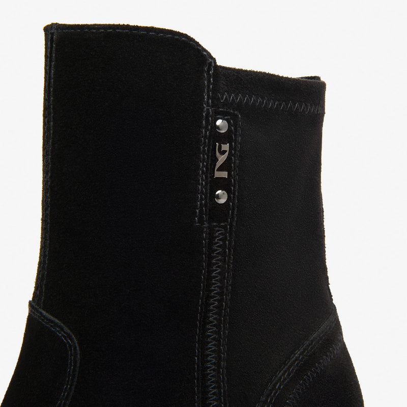 NeroGiardini Black Suede Ankle Boot