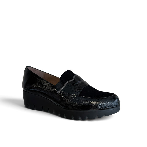 Wonders C-33360 Black Patent Wedge Shoe