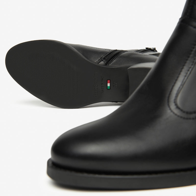 NeroGiardini Black Leather Ankle Boot
