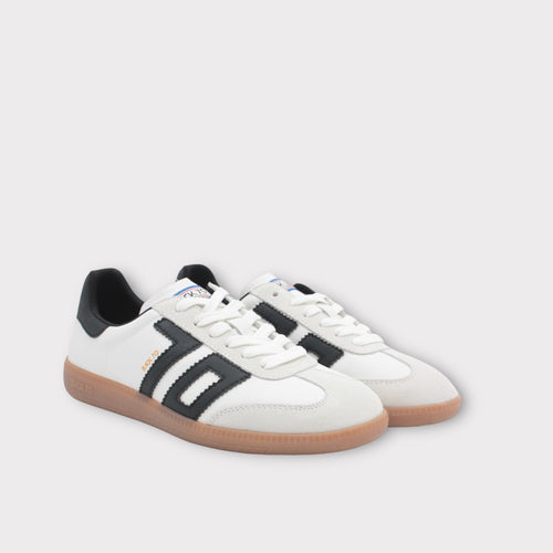 Back 70 Cloud White & Black Trainer
