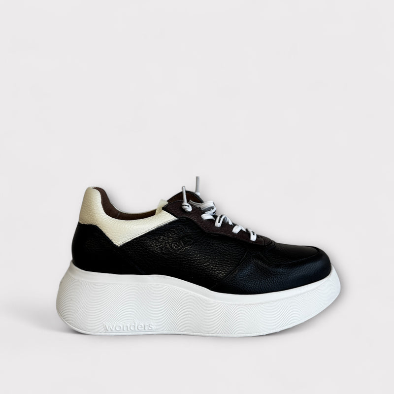Wonders Roma 30 Black & Cream Chunky Trainer