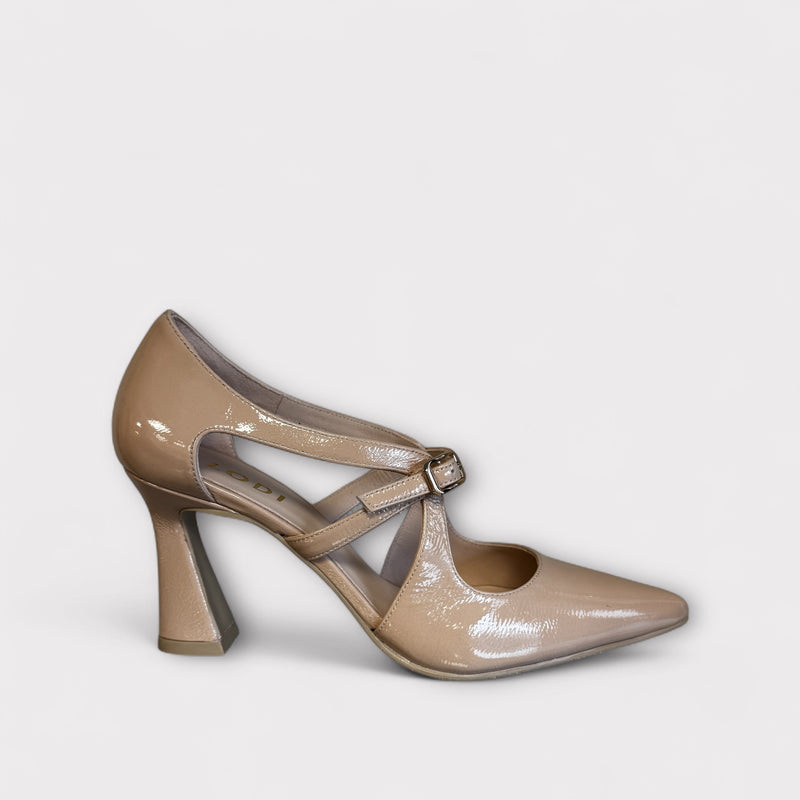 LODI Rodenas Nude Court Shoe