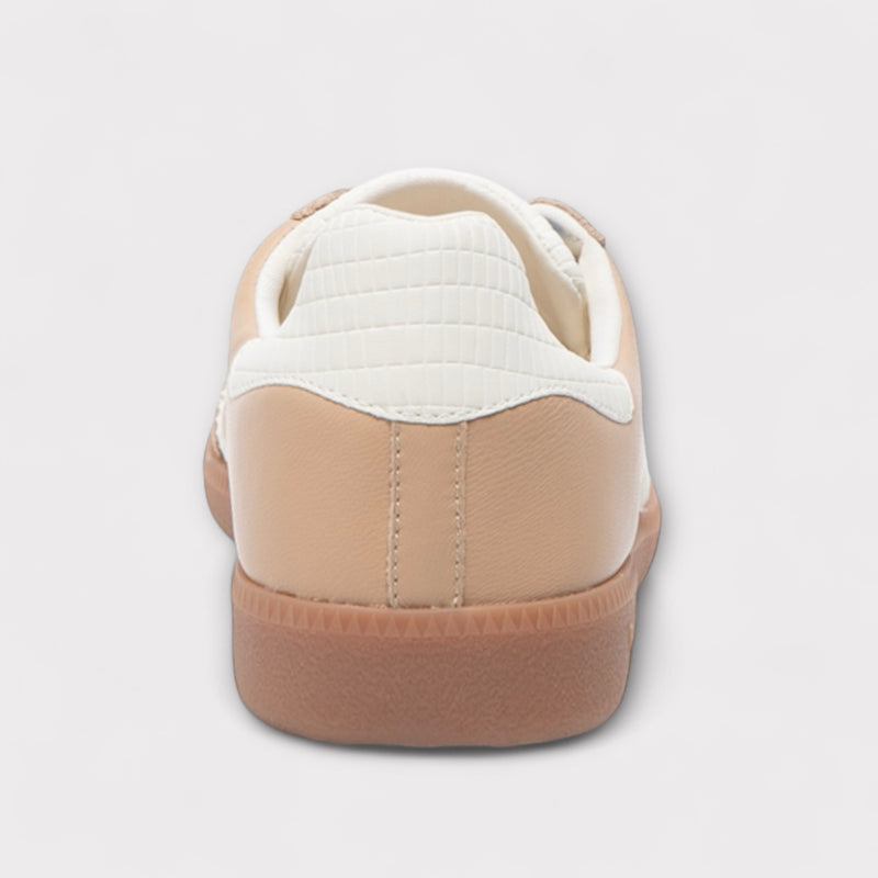 Back 70 Cloud Nappa Sand & Milk Trainer
