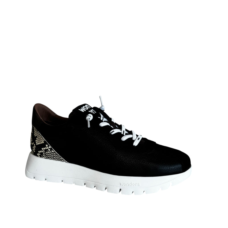 Wonders Odisei A-2495 Black Leather Trainer