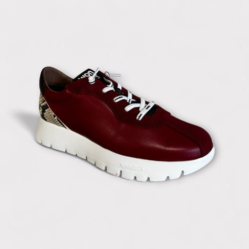Wonders Odisei A-2495 Red Trainer