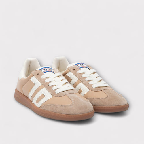 Back 70 Cloud Nappa Sand & Milk Trainer