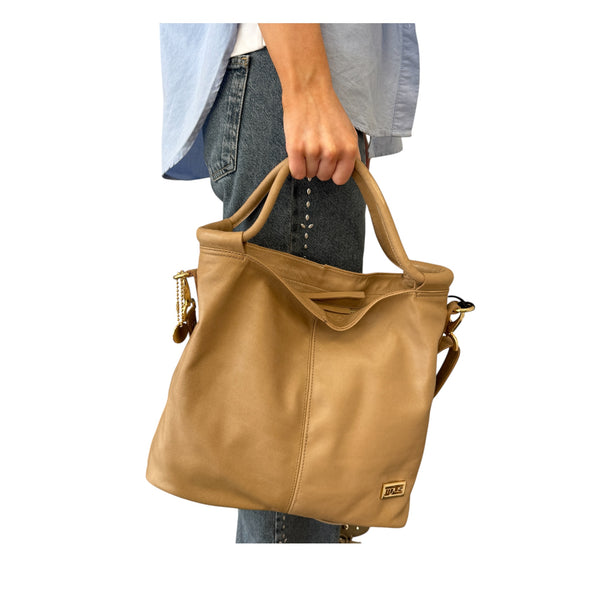 MJUS Camel Leather Shopper Bag