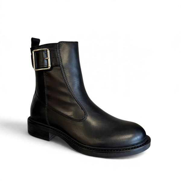 SDC Dana Black Leather Ankle Boot
