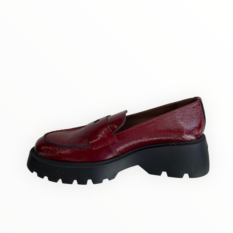 Wonders Devina Wine Patent Chunky Loafer