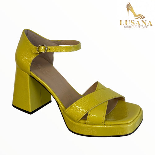 Wonders Julia Lime Patent Platform Sandal